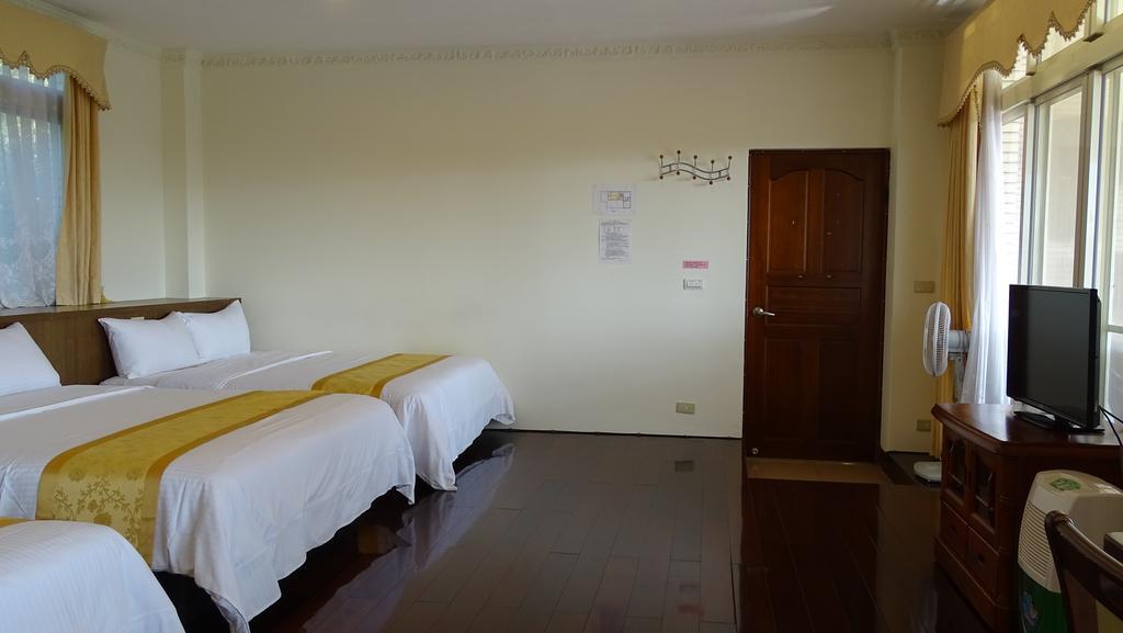 Emoonten Homestay Szancsi Kültér fotó