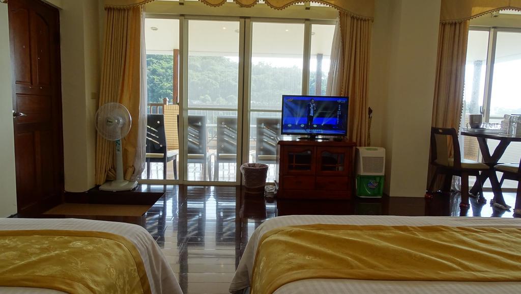 Emoonten Homestay Szancsi Kültér fotó